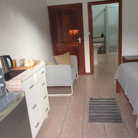La Maison Hibiscus Self Catering Accommodation Beau Vallon  Exterior foto