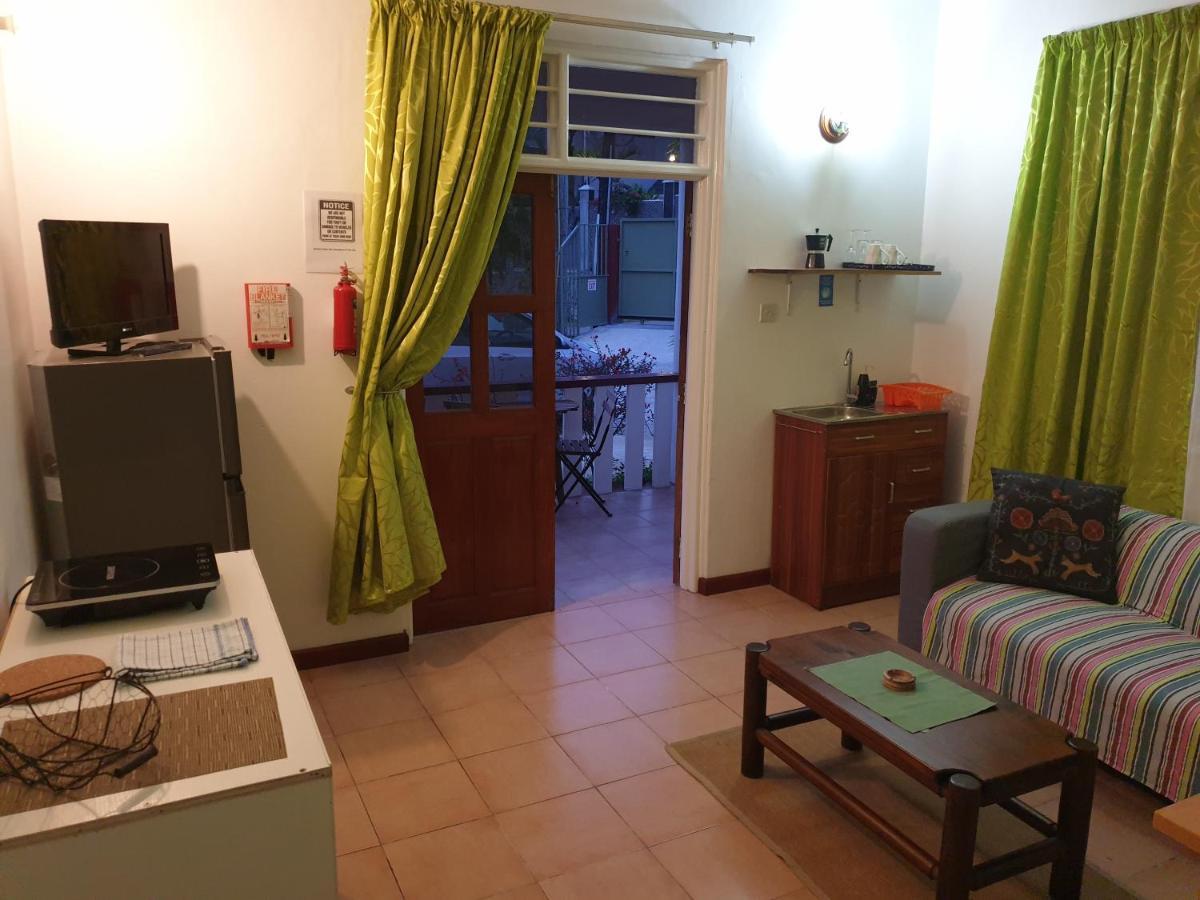 La Maison Hibiscus Self Catering Accommodation Beau Vallon  Exterior foto