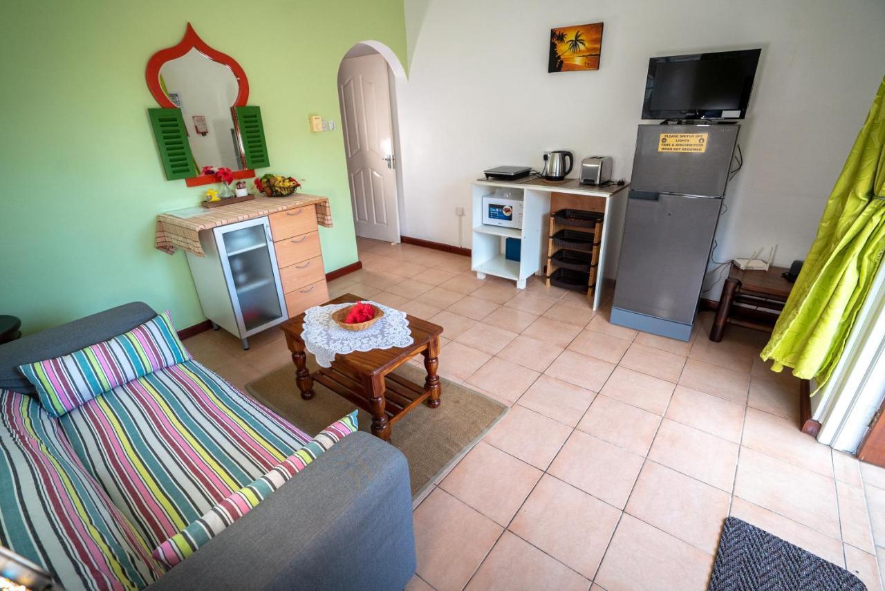 La Maison Hibiscus Self Catering Accommodation Beau Vallon  Exterior foto